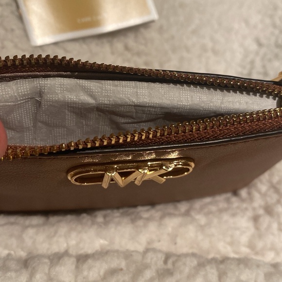 🤎Michael Kors leather wallet 🤎 - Picture 9 of 11